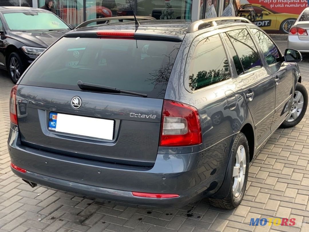 2009' Skoda Octavia photo #3