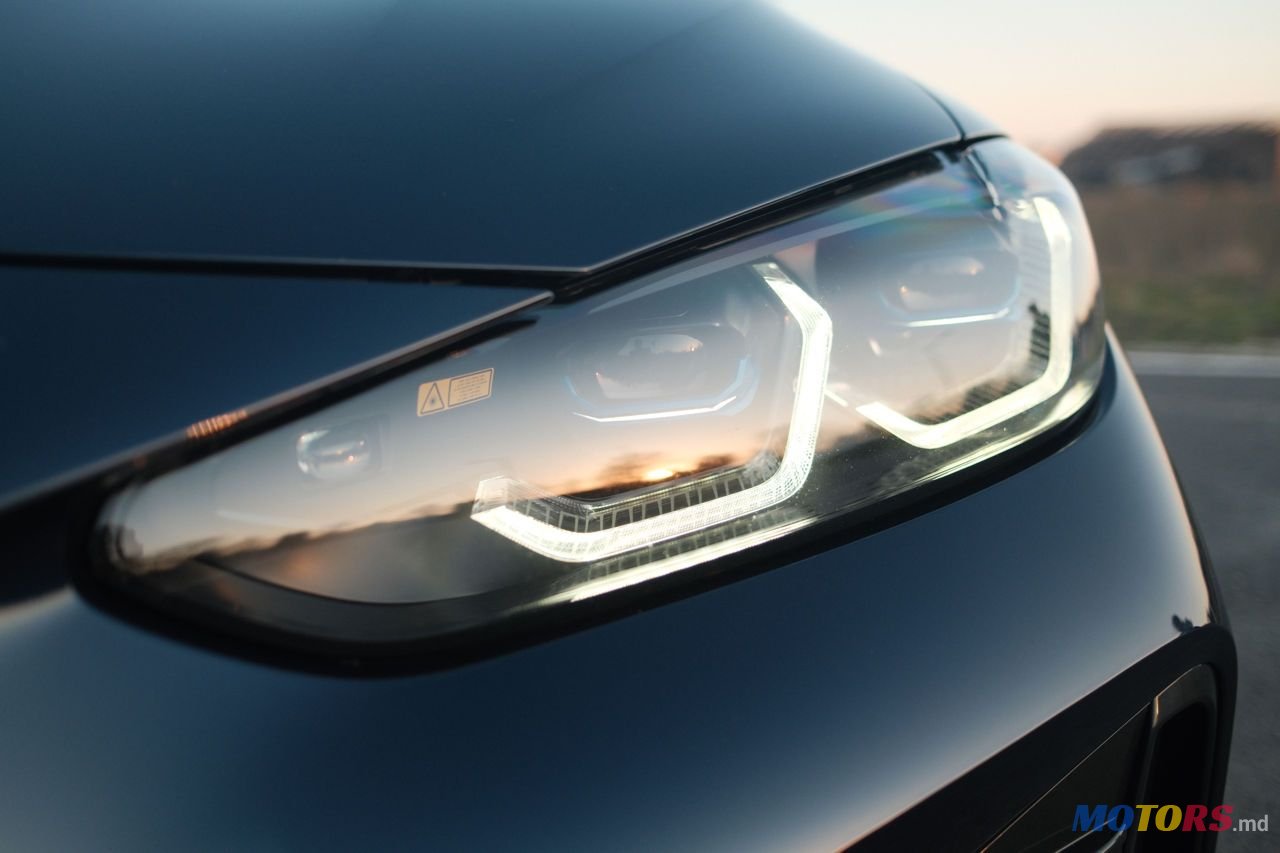 2022' BMW 4 Series photo #4