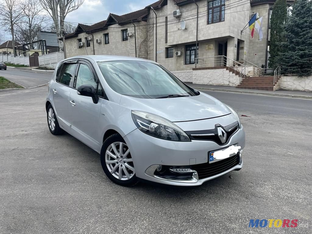 2012' Renault Scenic photo #3