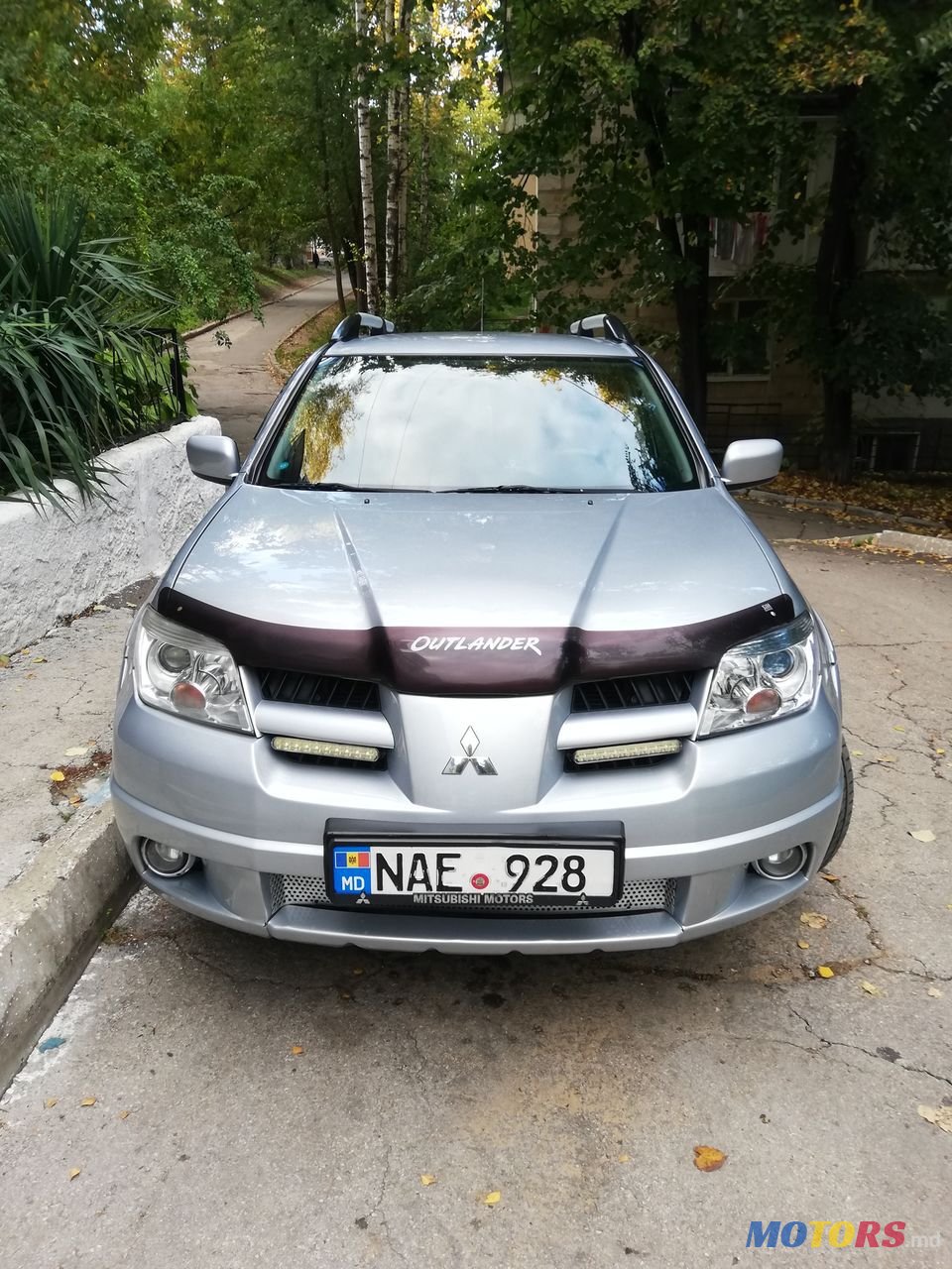 2008' Mitsubishi Outlander photo #6