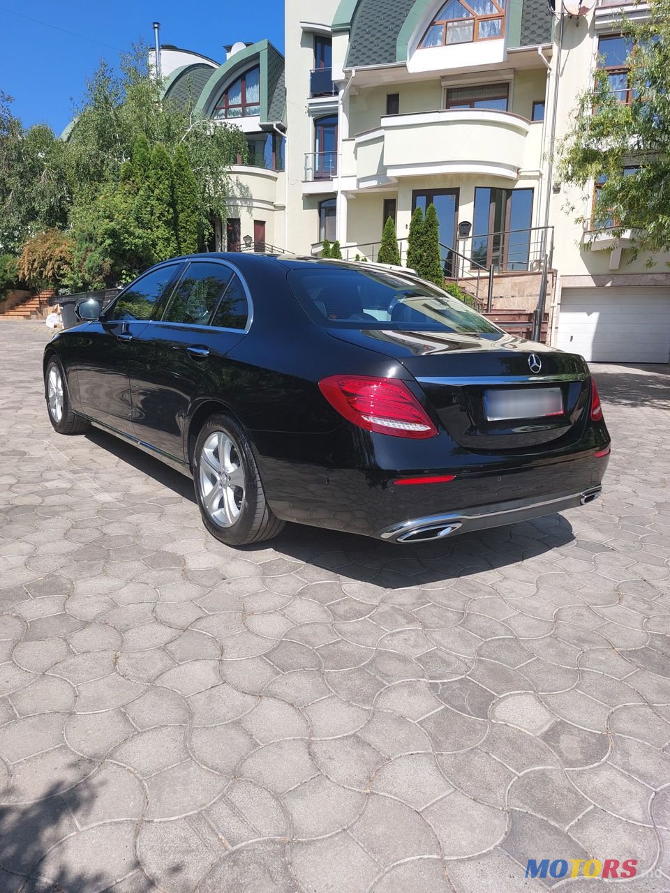 2016' Mercedes-Benz E-Class photo #6