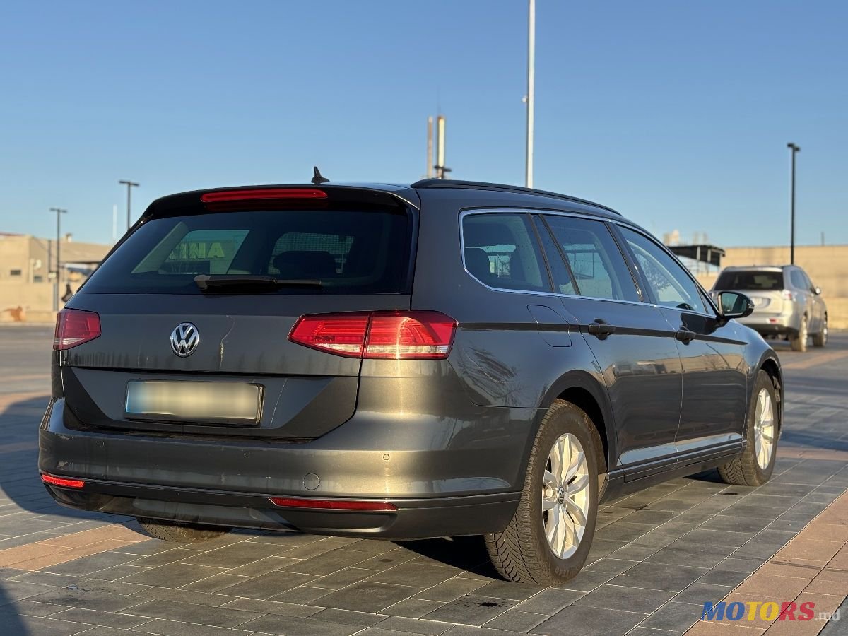 2015' Volkswagen Passat photo #3