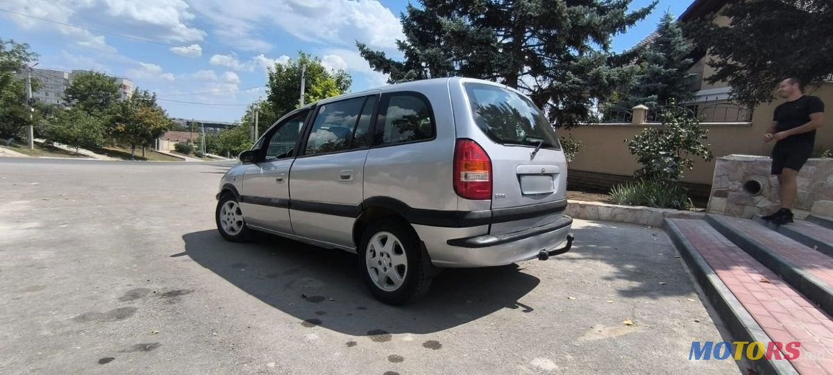 2004' Opel Zafira photo #5