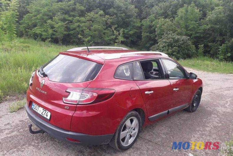 2010' Renault Megane photo #1
