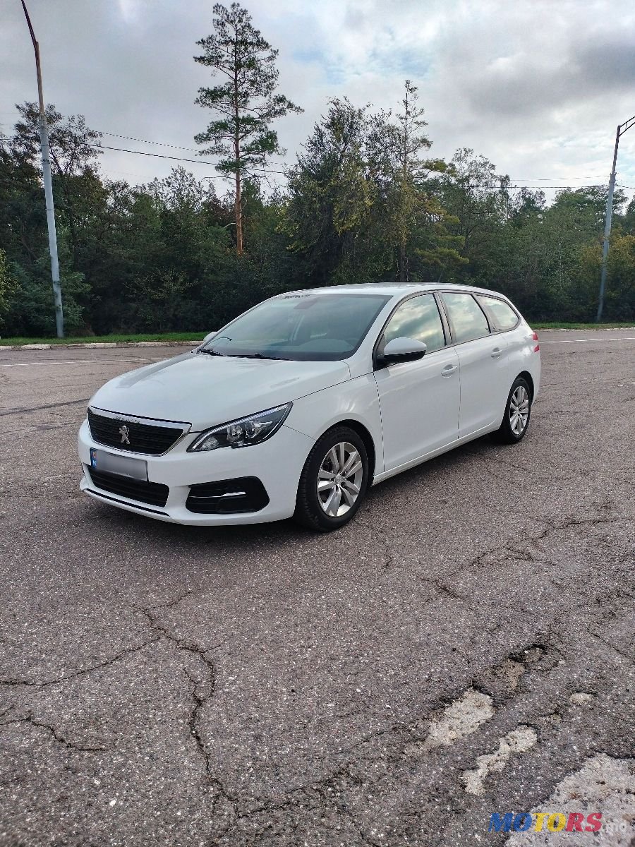 2018' Peugeot 308 photo #1