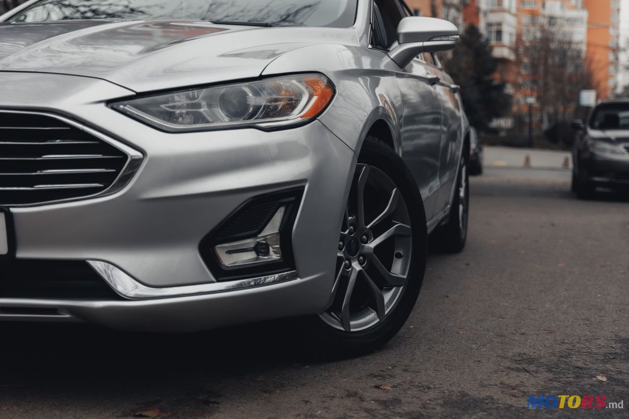 2019' Ford Fusion photo #3