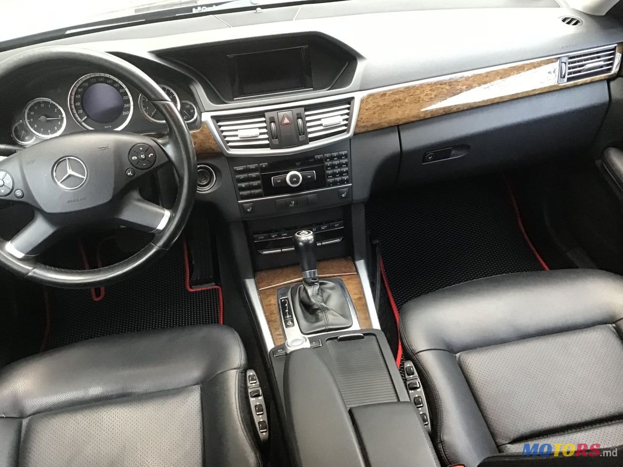 2012' Mercedes-Benz E Класс photo #6