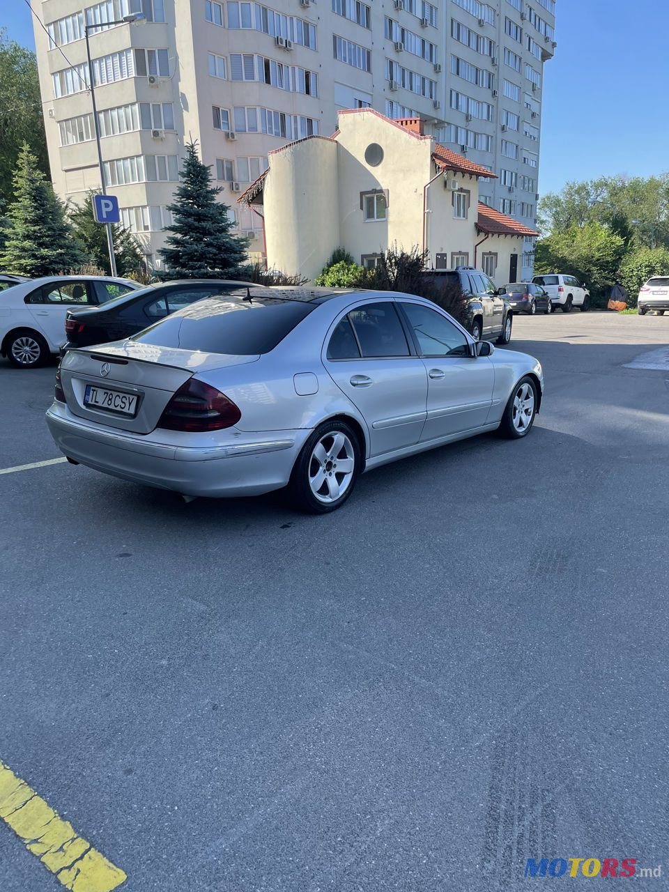 2004' Mercedes-Benz E Класс photo #3