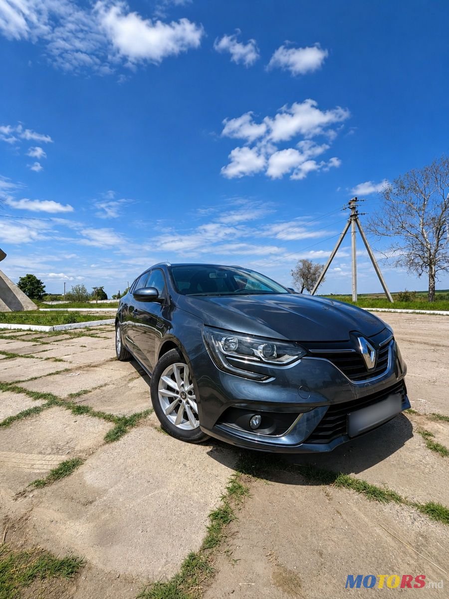 2019' Renault Megane photo #1