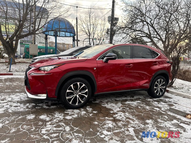 2017' Lexus Nx Series photo #2