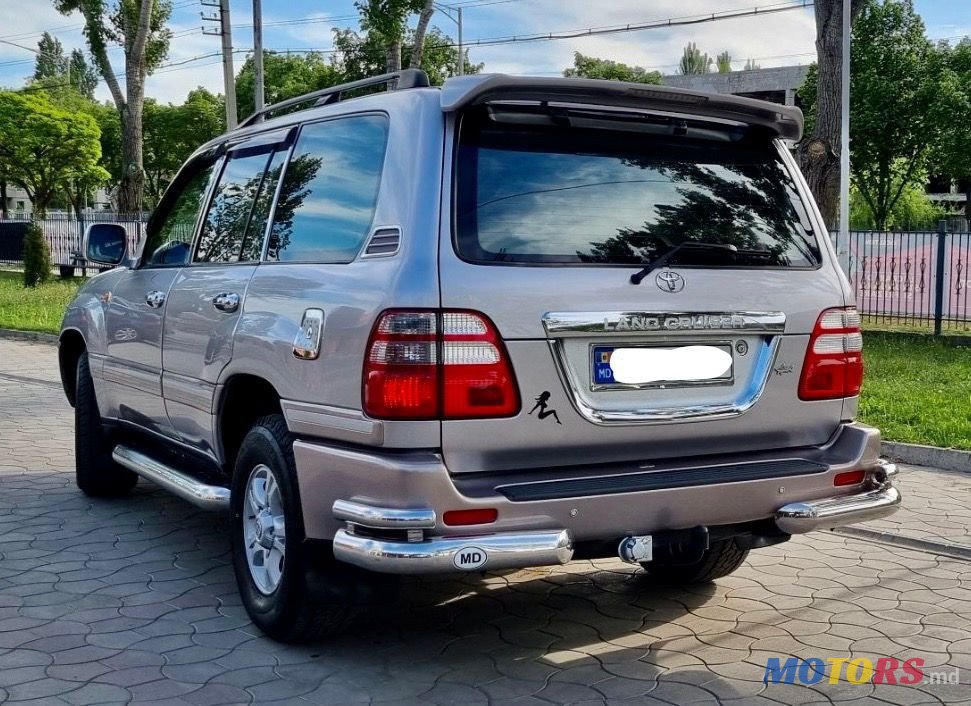 1999' Toyota Land Cruiser photo #4