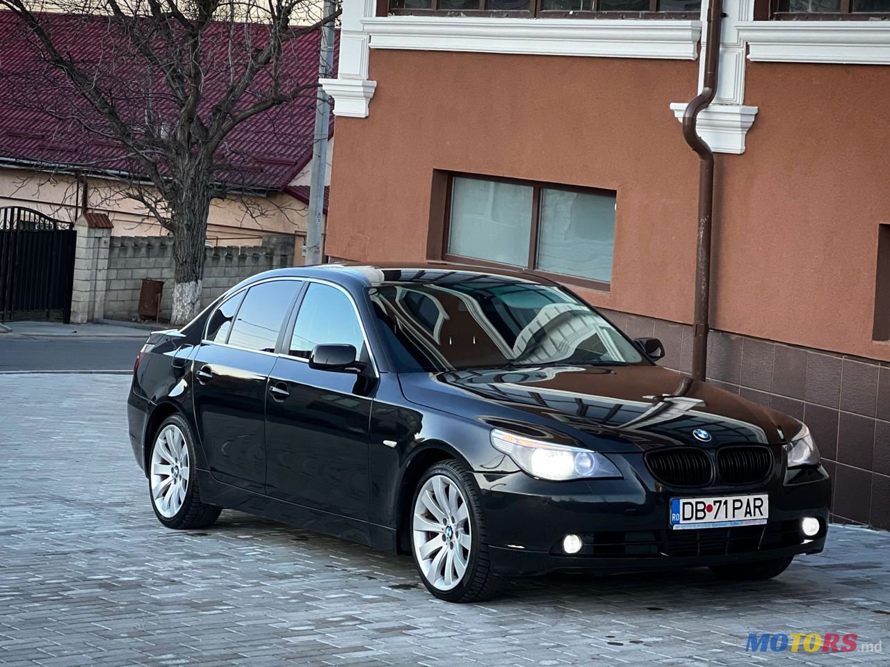 2006' BMW 5 Series photo #1