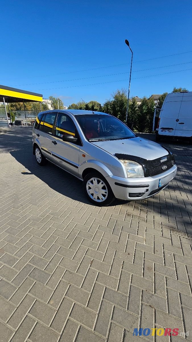 2003' Ford Fusion photo #1