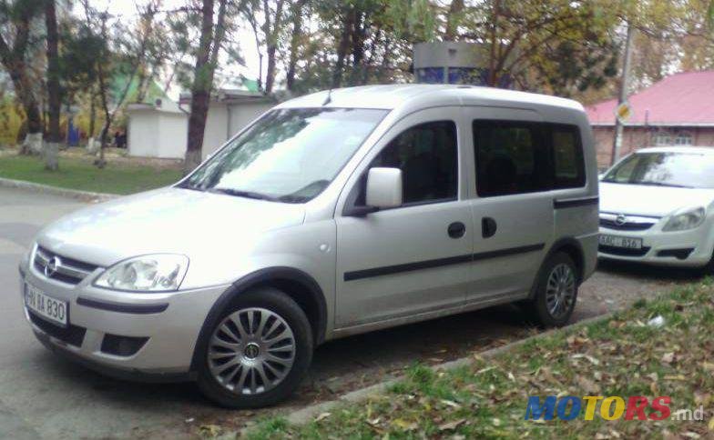 2005' Opel Combo photo #1