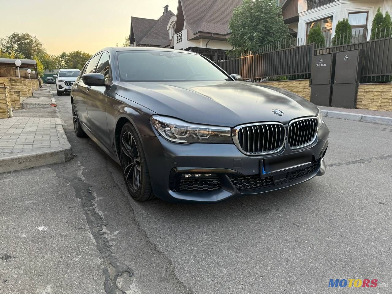 2018' BMW 7 Series photo #1