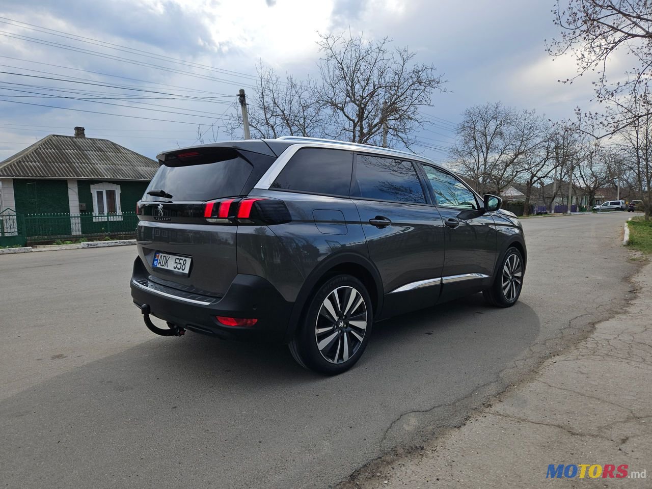2018' Peugeot 5008 photo #5