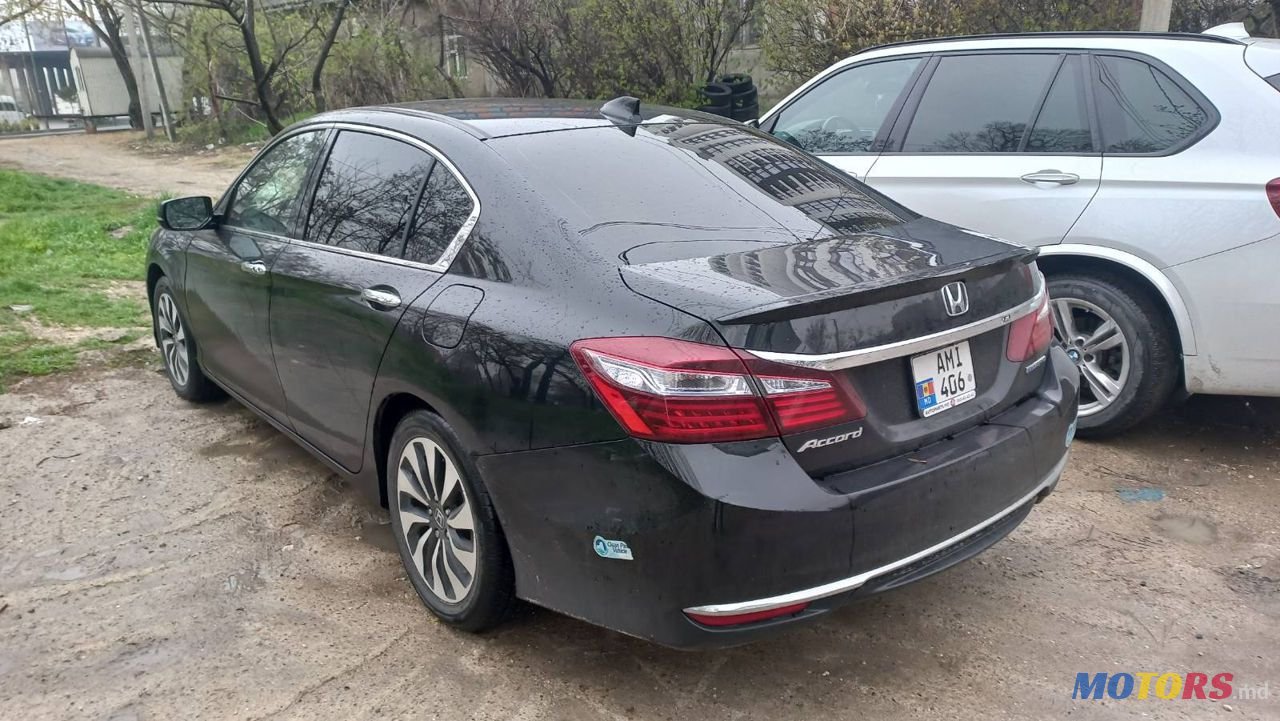 2017' Honda Accord photo #2