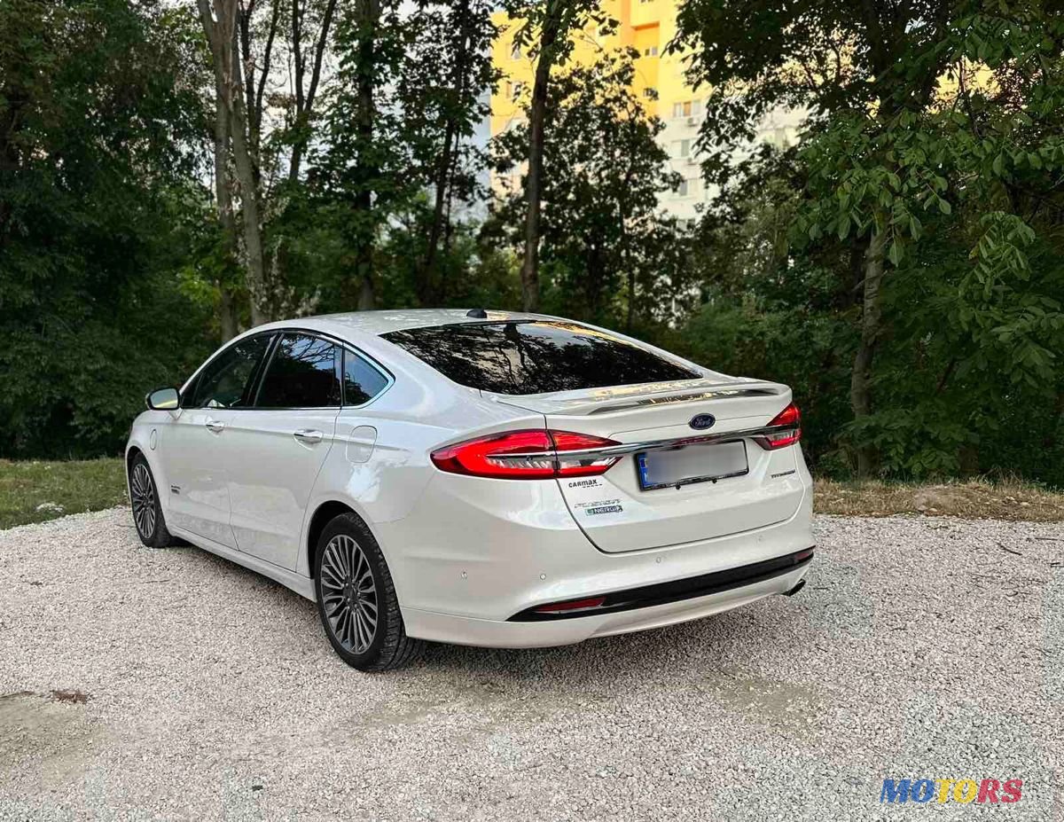 2017' Ford Fusion photo #5