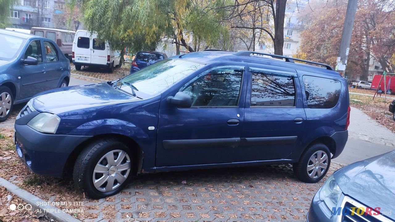 2007' Dacia Logan Mcv photo #4