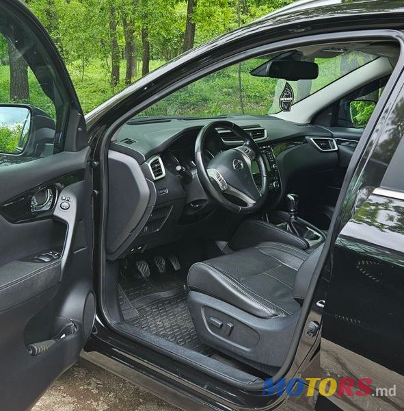 2014' Nissan Qashqai photo #6