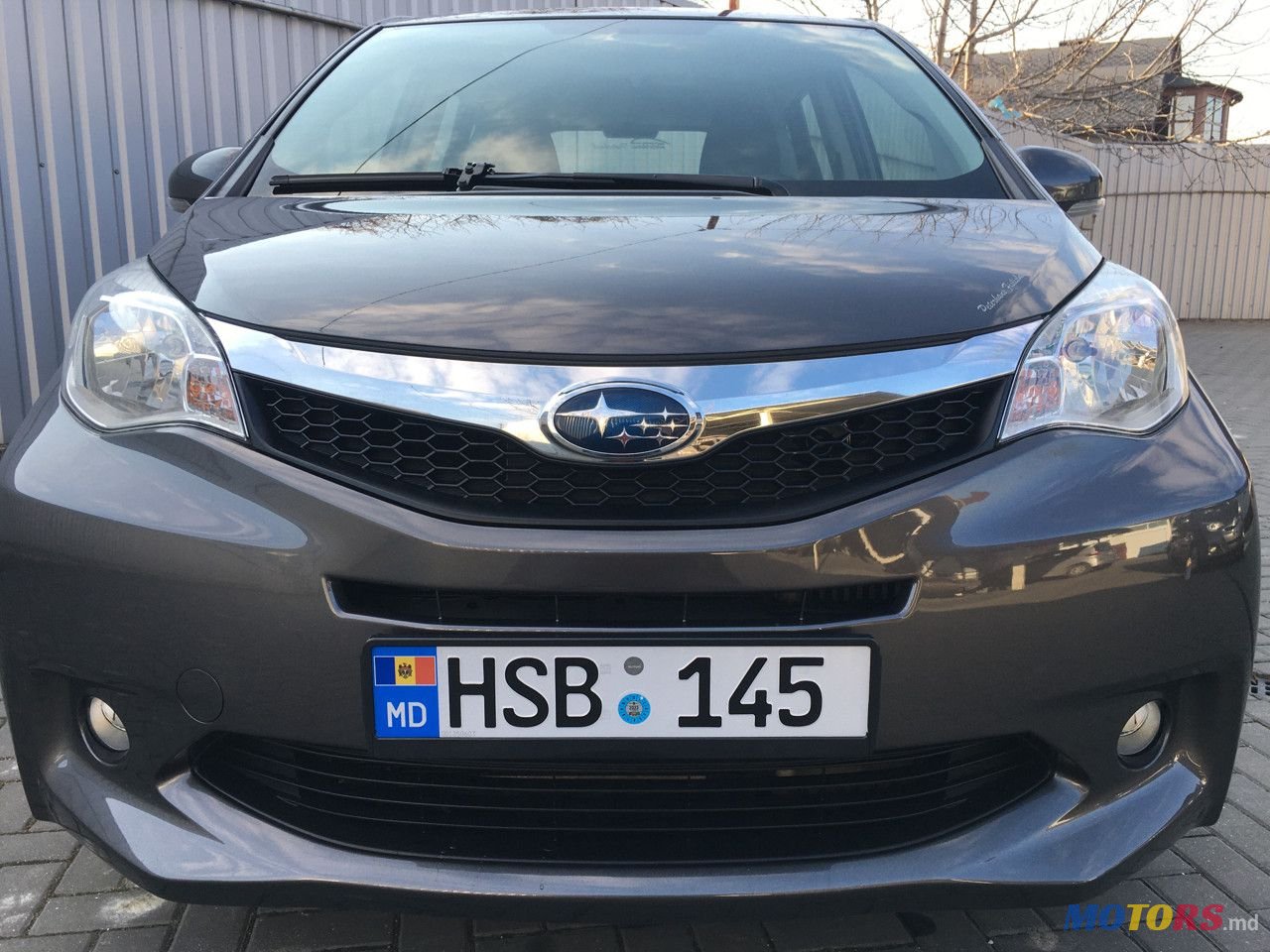 2011' Subaru Trezia photo #6