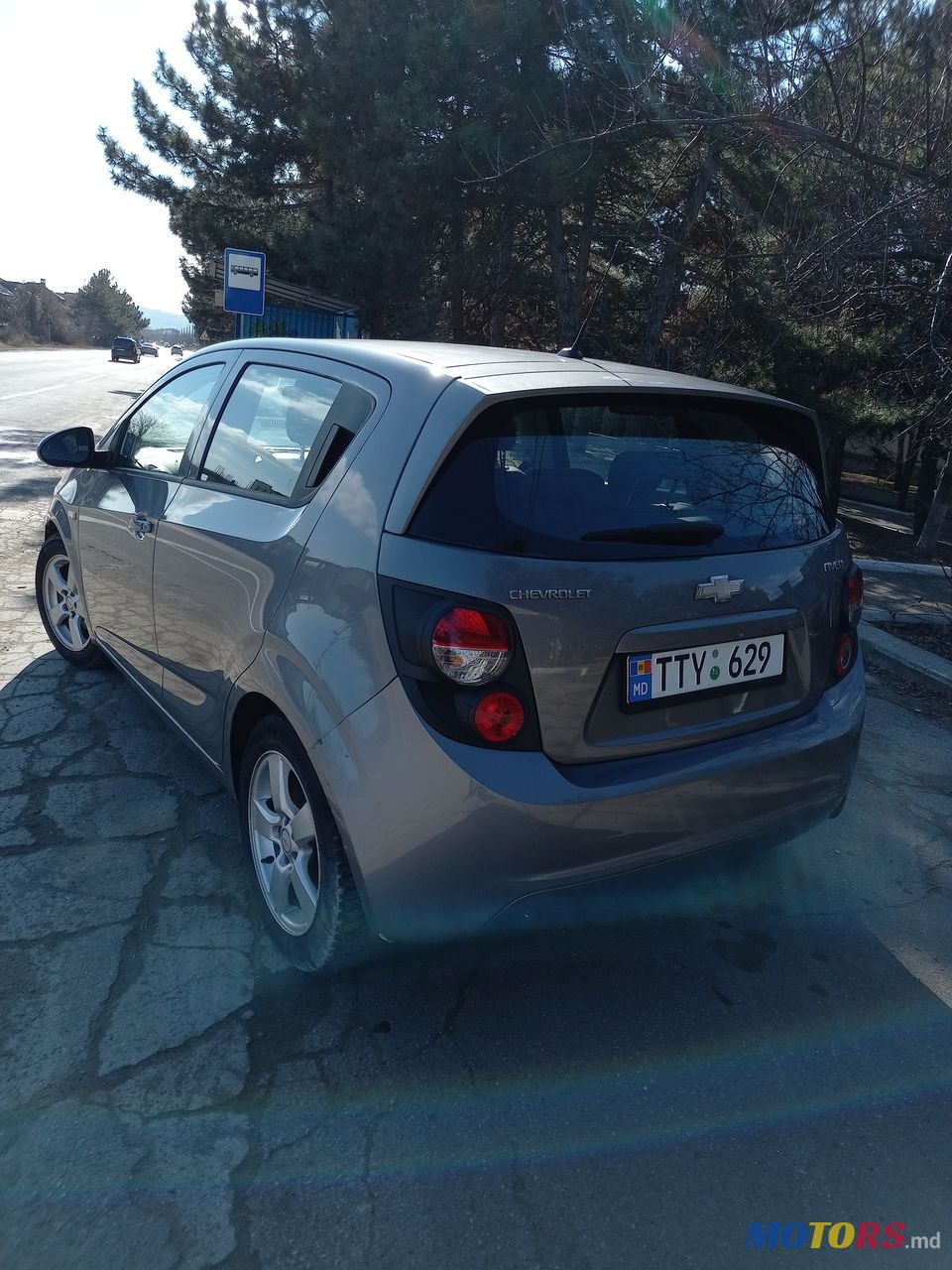2012' Chevrolet Aveo photo #2