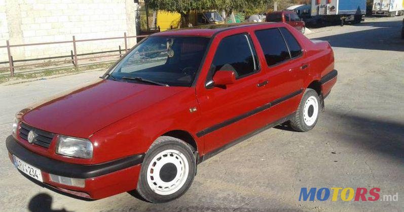 1994' Volkswagen Vento photo #1