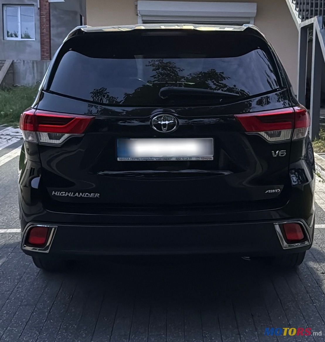 2018' Toyota Highlander photo #3