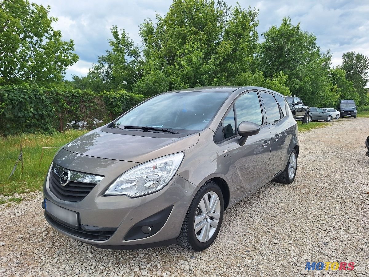 2010' Opel Meriva photo #1