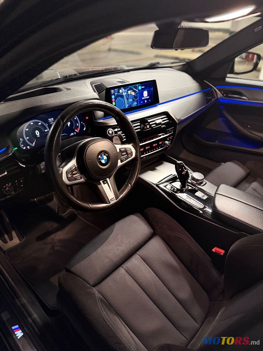 2019' BMW 5 Series photo #5