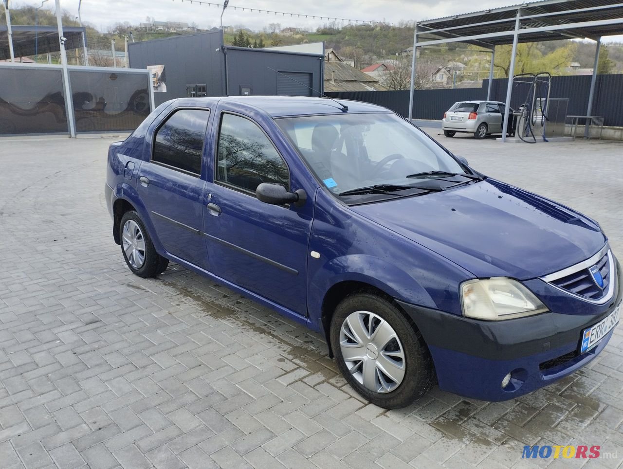 2007' Dacia Logan photo #2