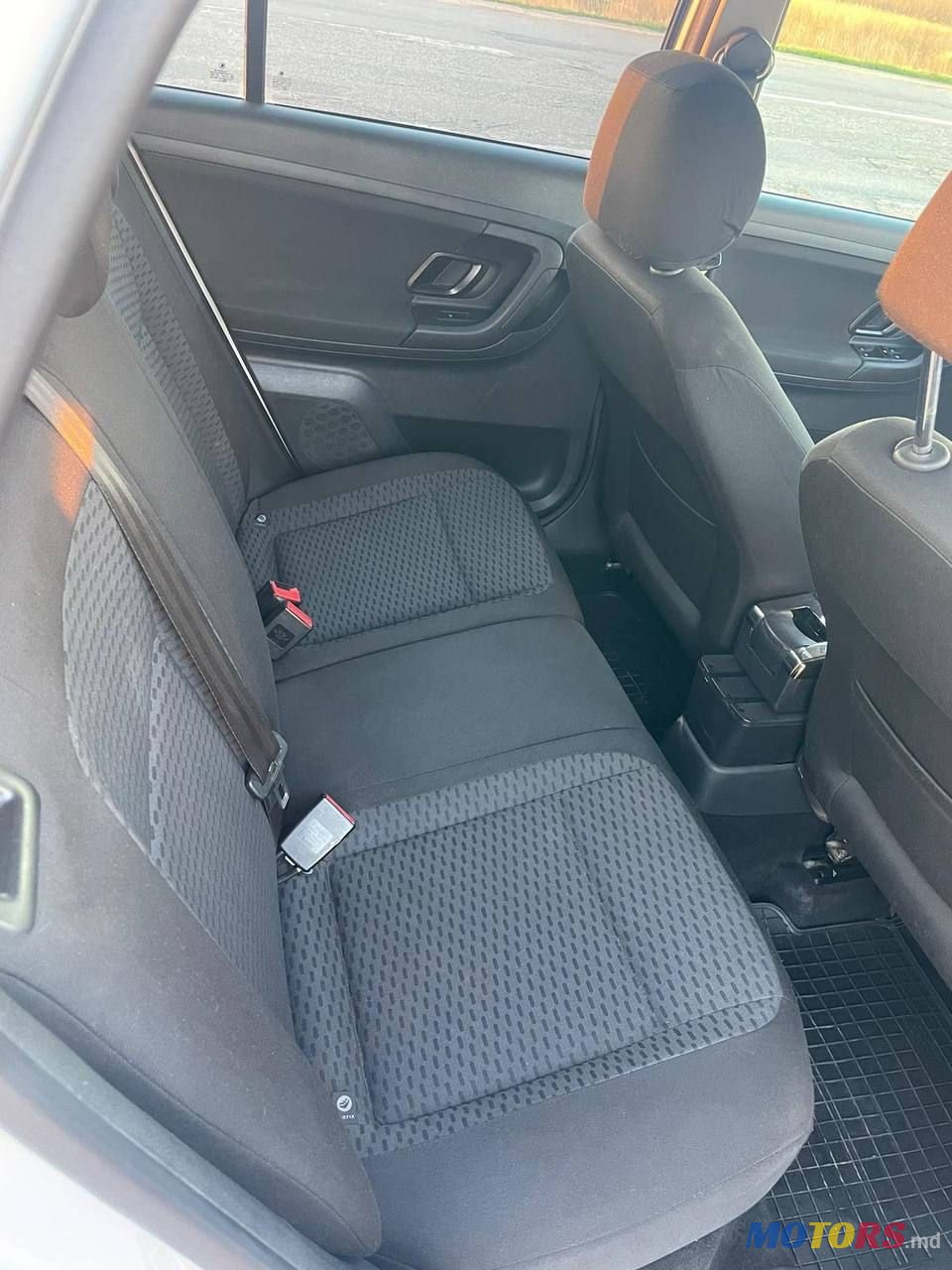 2011' Skoda Fabia photo #6