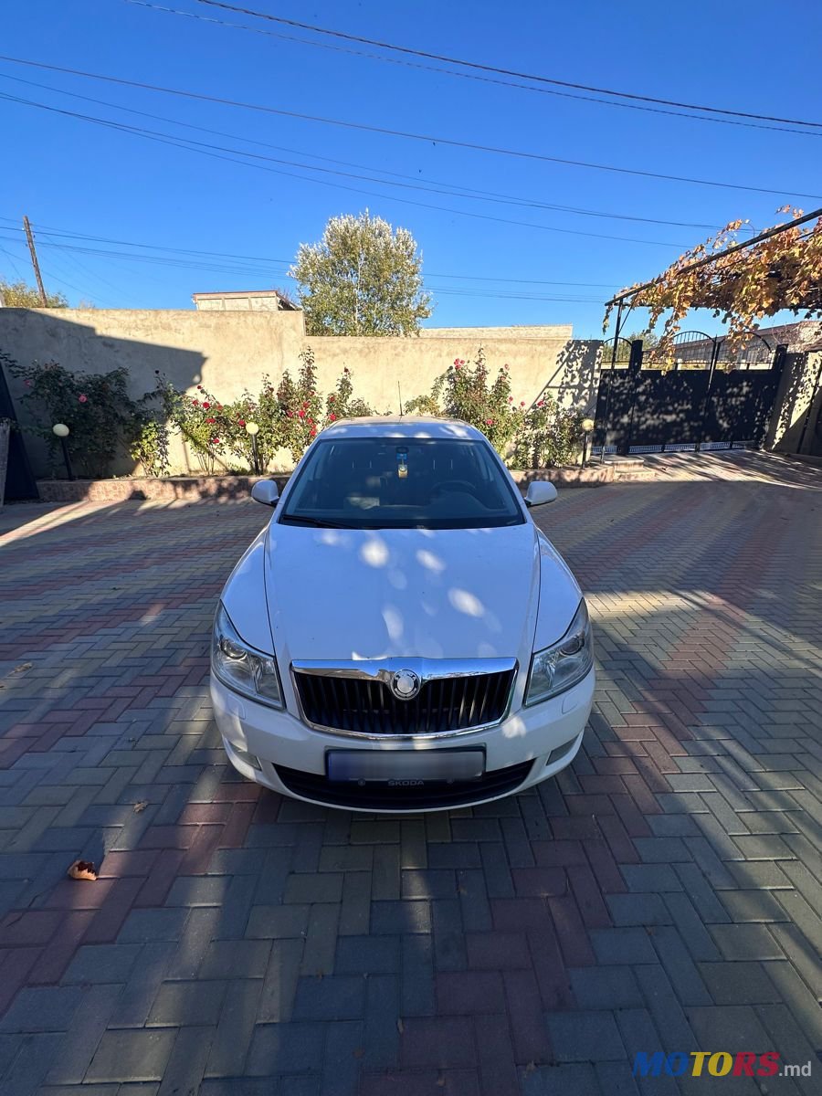 2009' Skoda Octavia photo #1