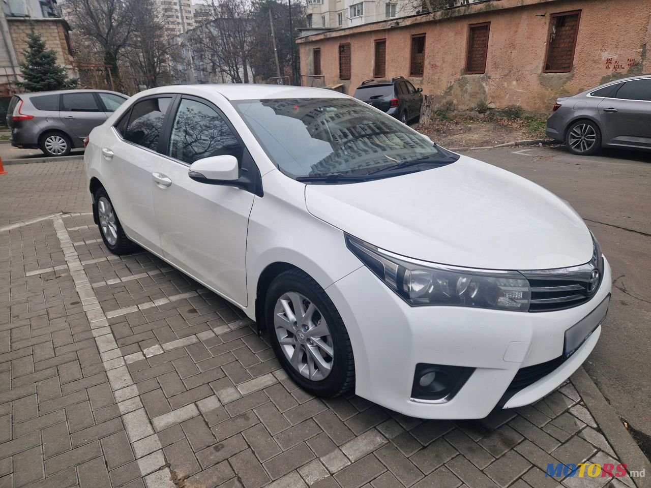 2015' Toyota Corolla photo #2