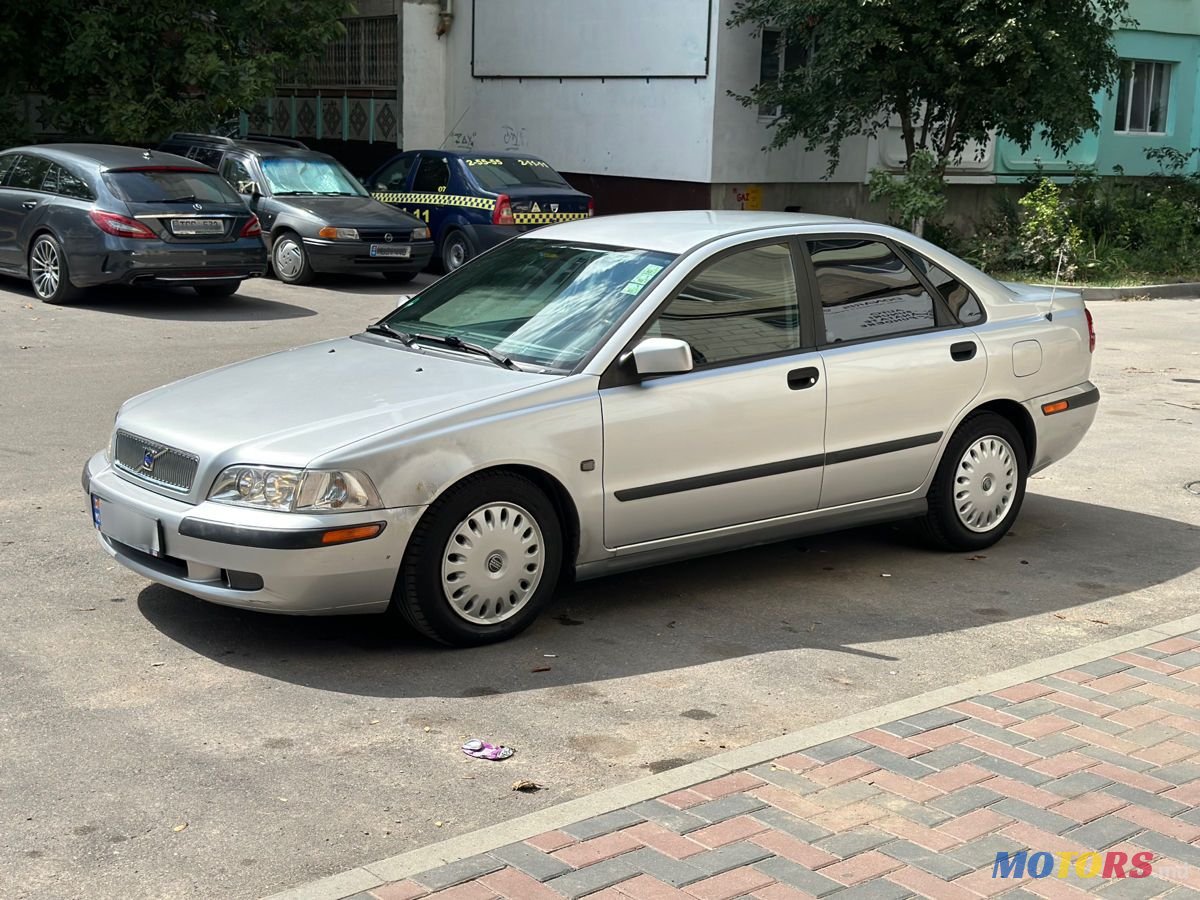 2001' Volvo S40 photo #3