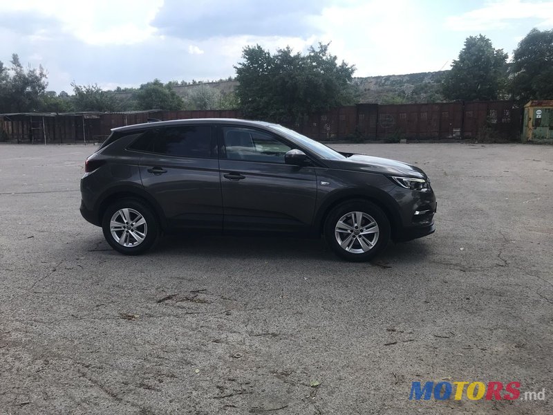 2018' Opel Grandland X photo #4