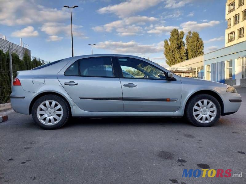 2003' Renault Laguna photo #2