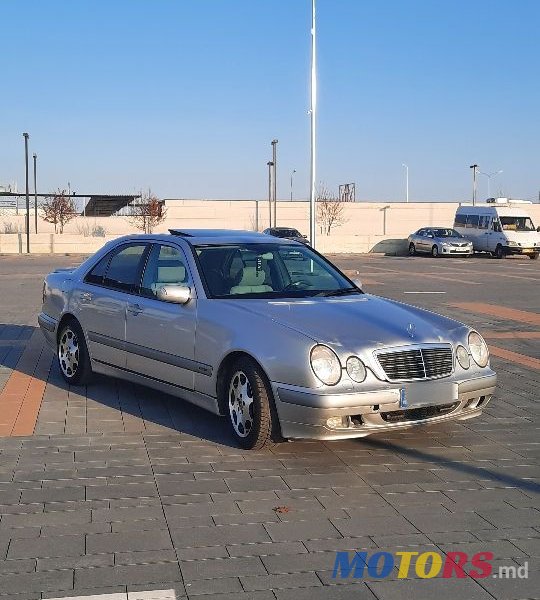 2000' Mercedes-Benz E-Class photo #4