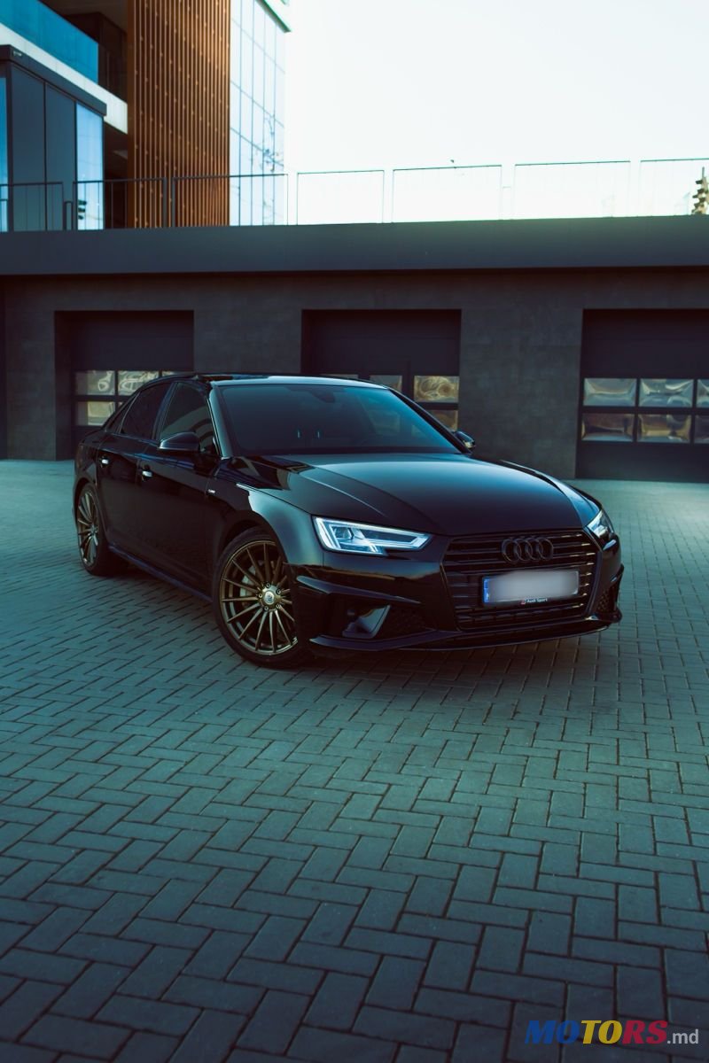 2019' Audi A4 photo #1