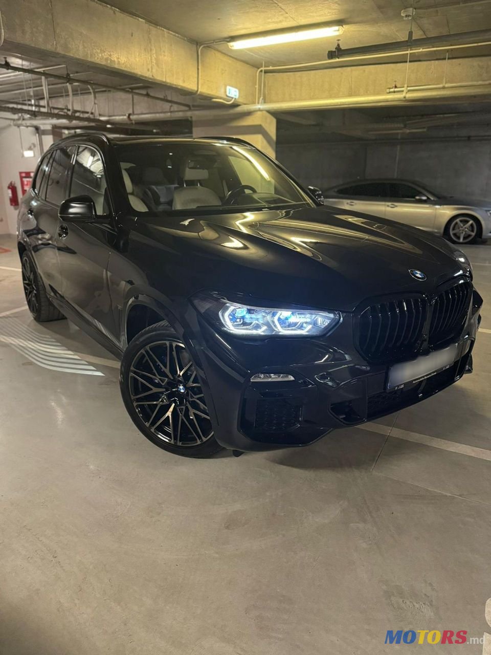 2019' BMW X5 photo #1