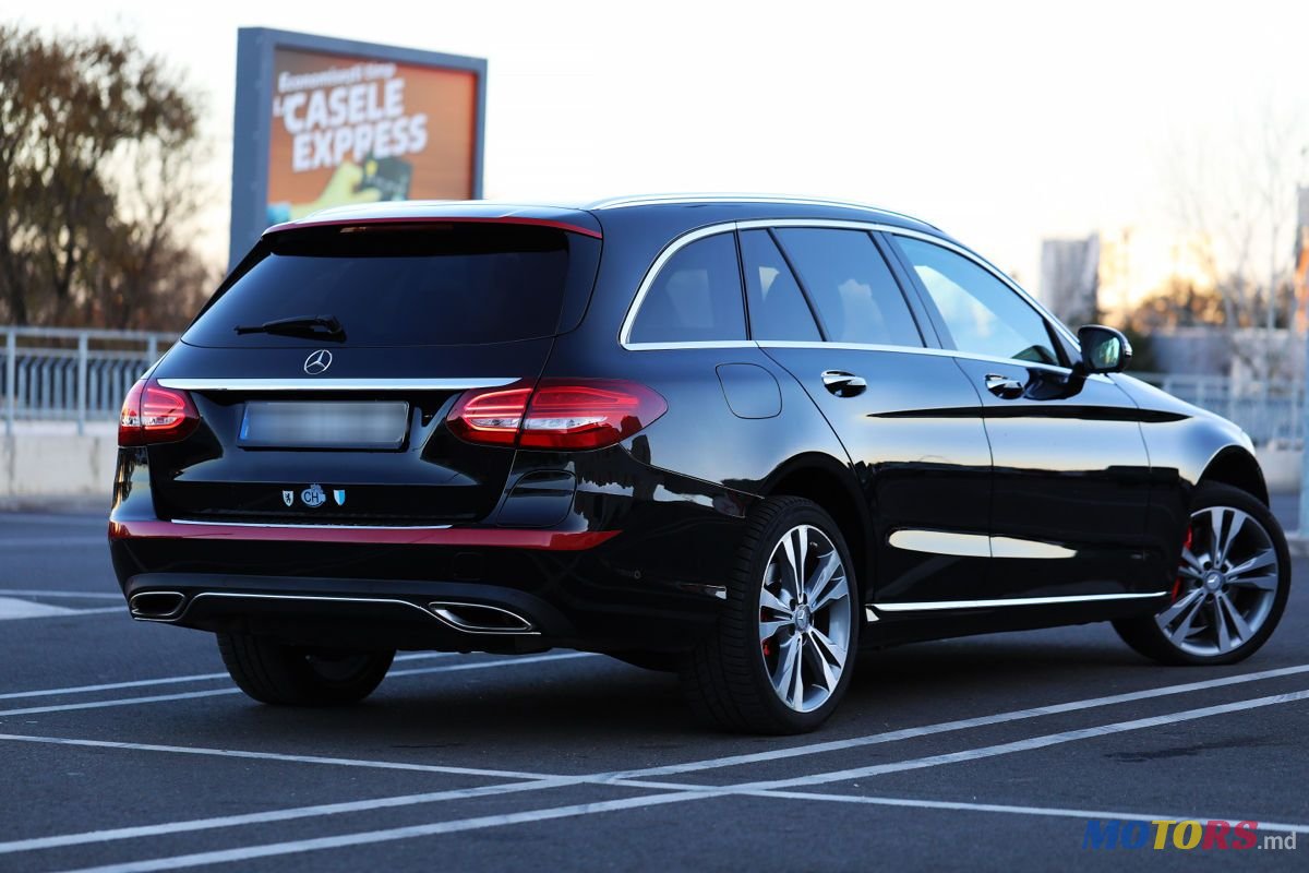 2015' Mercedes-Benz C-Class photo #4