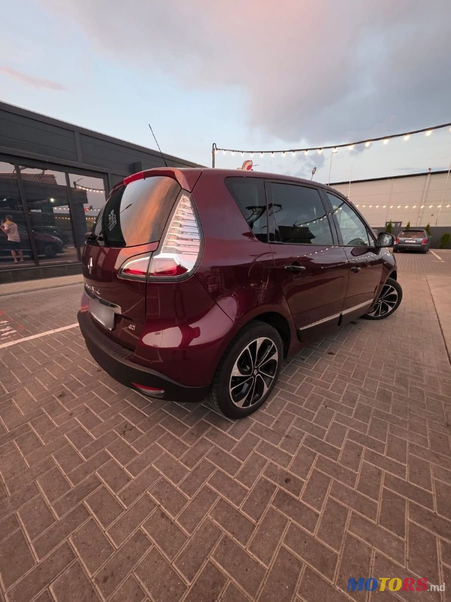 2016' Renault Scenic photo #4