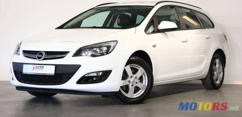2015' Opel Astra photo #1