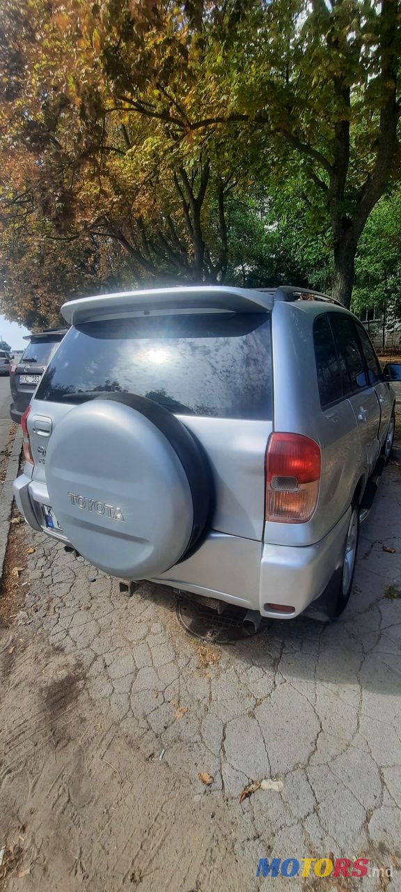 2004' Toyota RAV4 photo #6