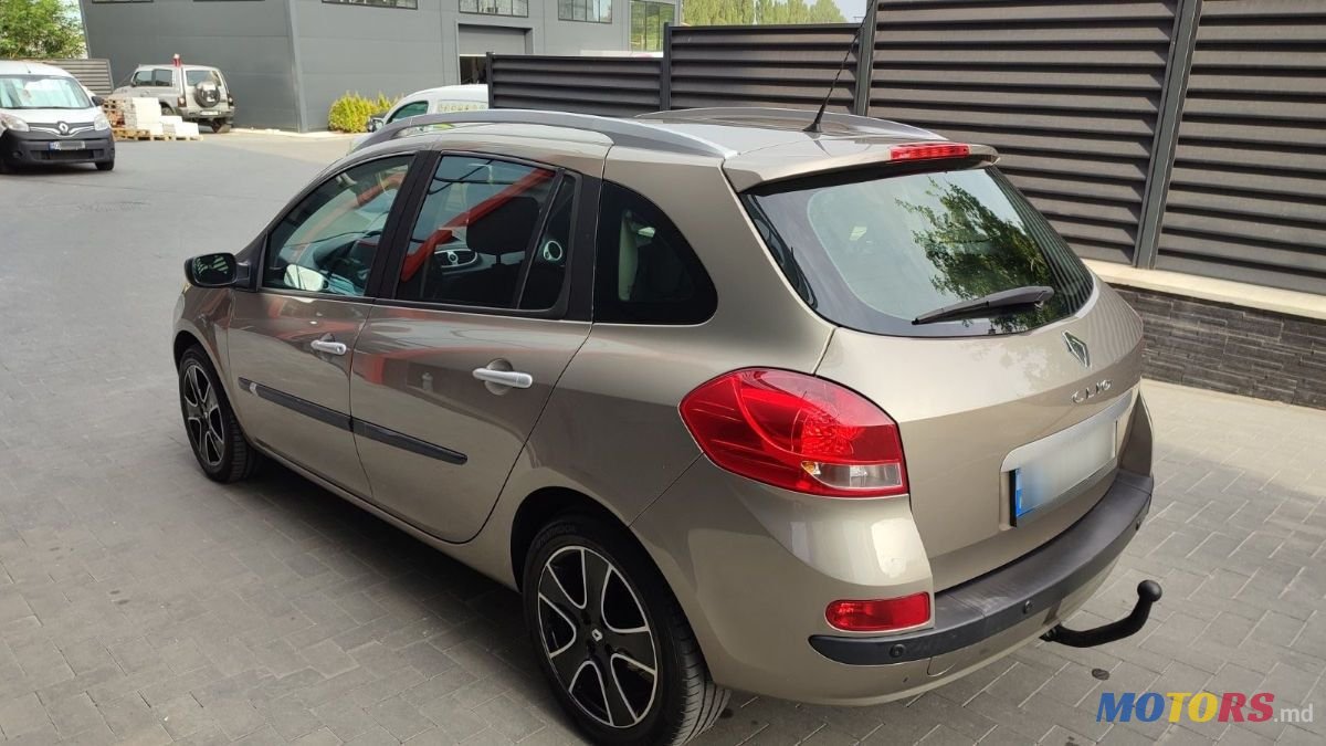 2007' Renault Clio photo #3