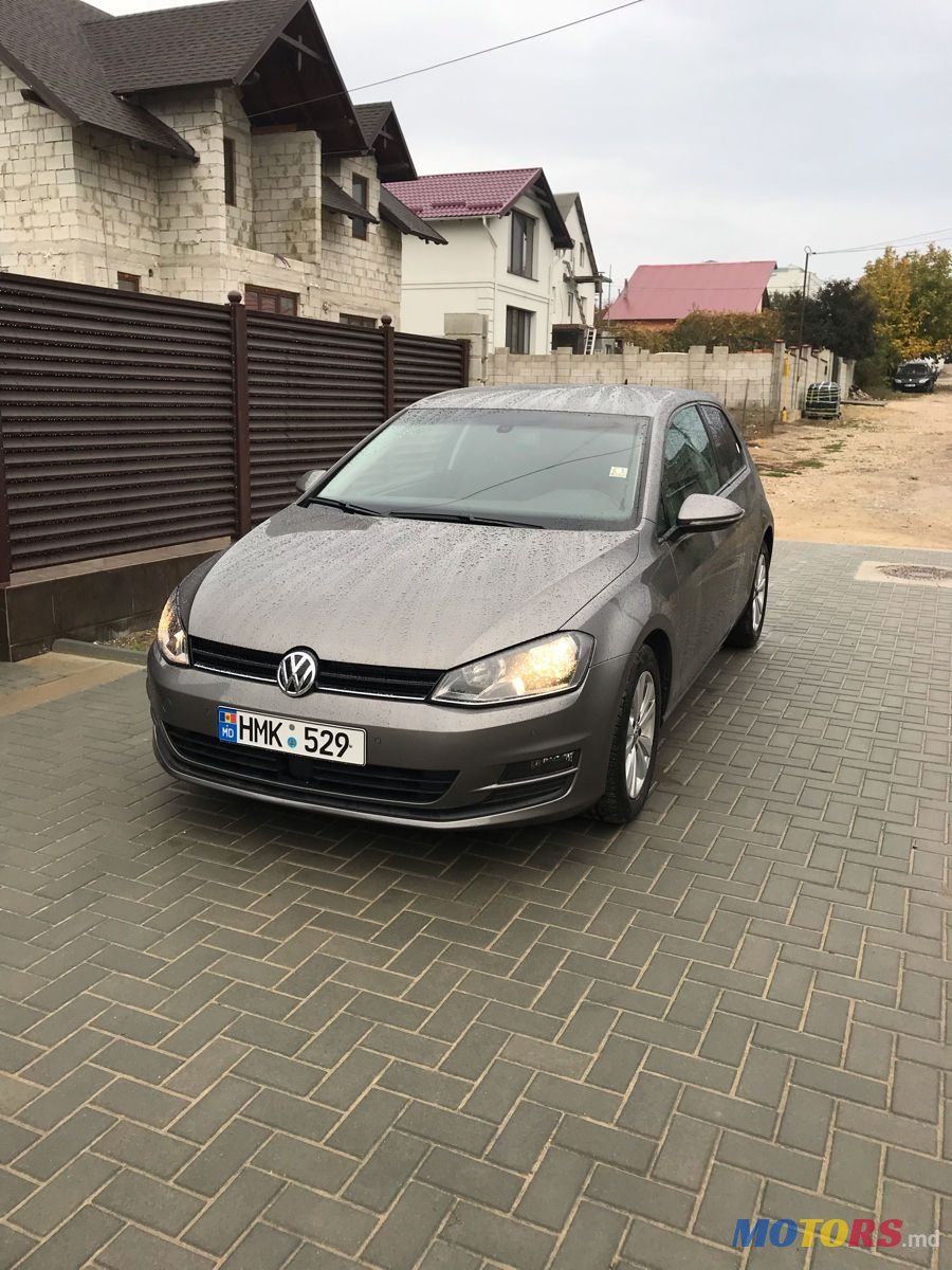 2014' Volkswagen Golf photo #5