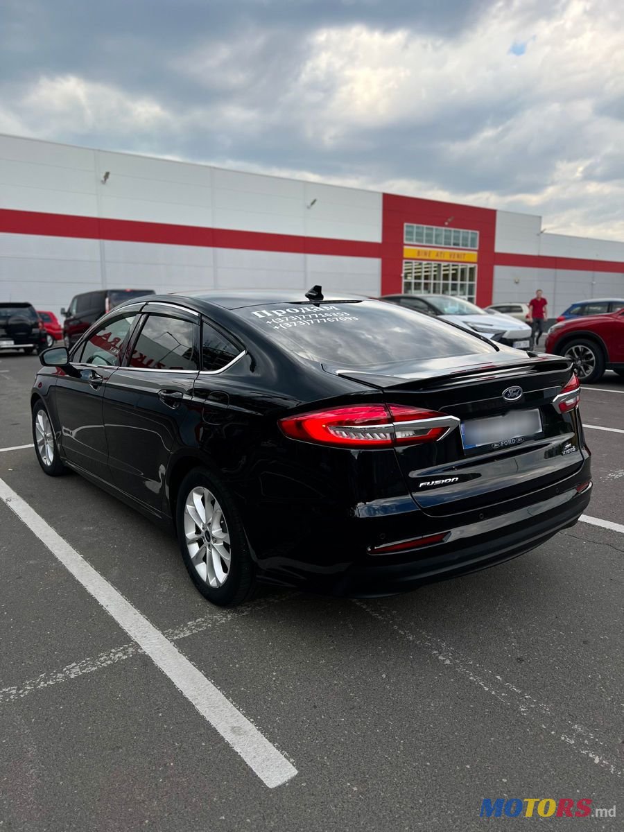 2017' Ford Fusion photo #6