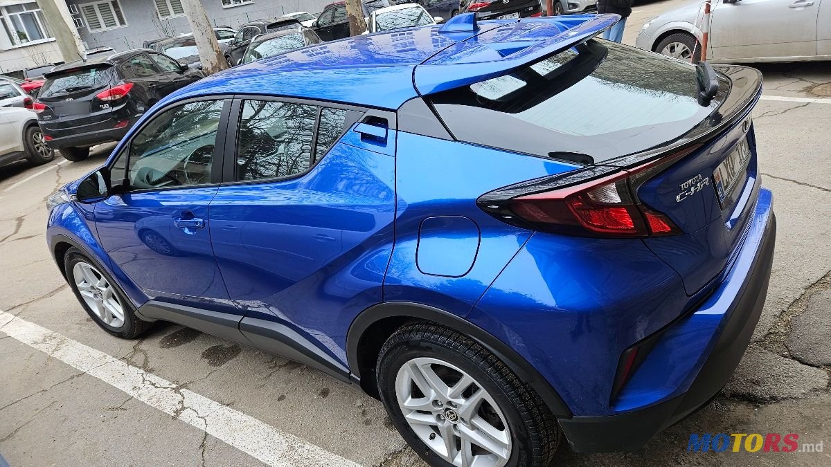 2021' Toyota C-HR photo #3