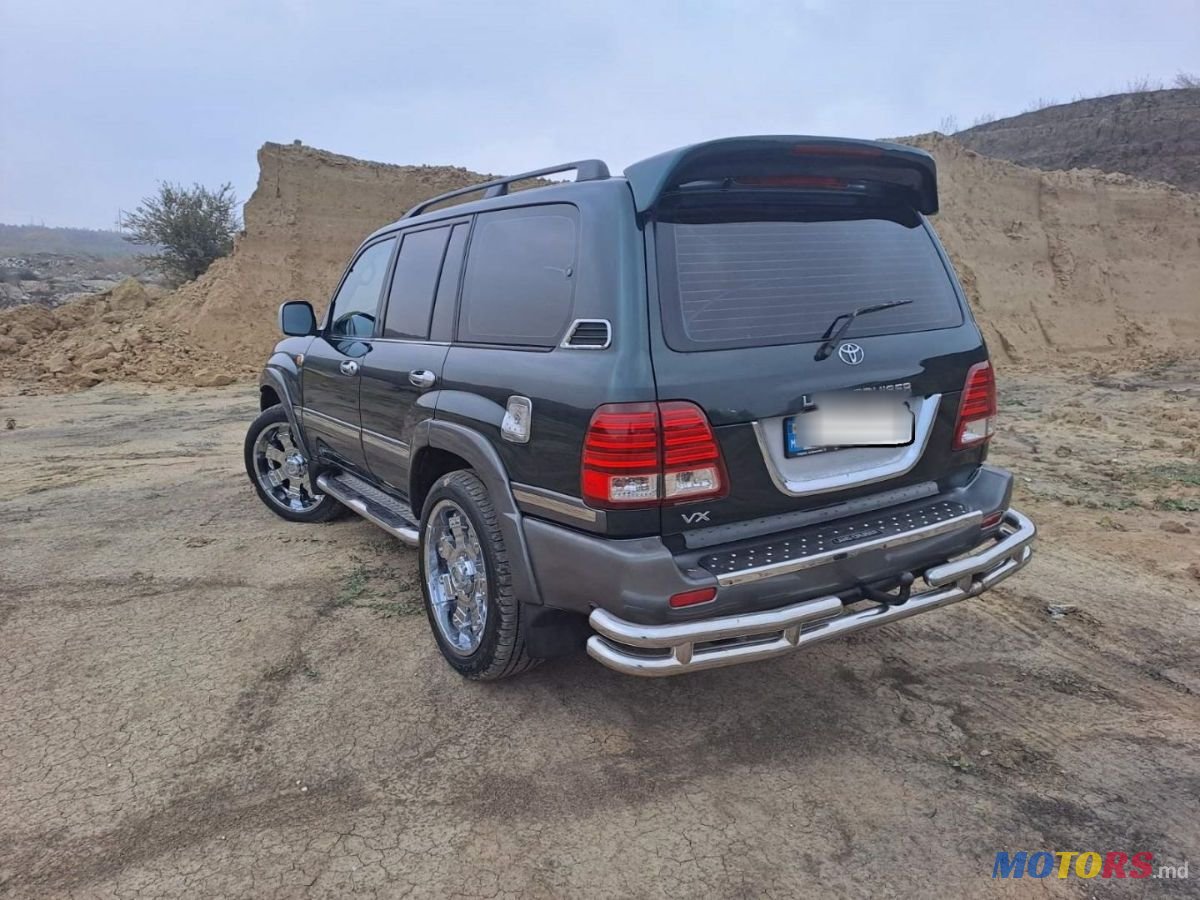 1999' Toyota Land Cruiser photo #3