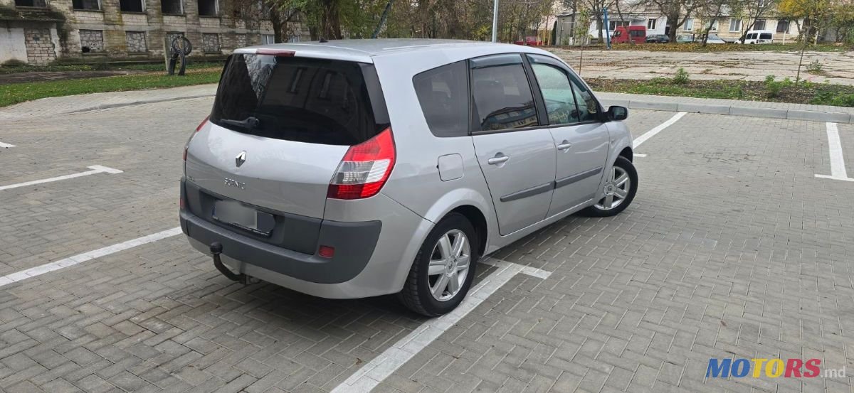 2006' Renault Grand Scenic photo #4